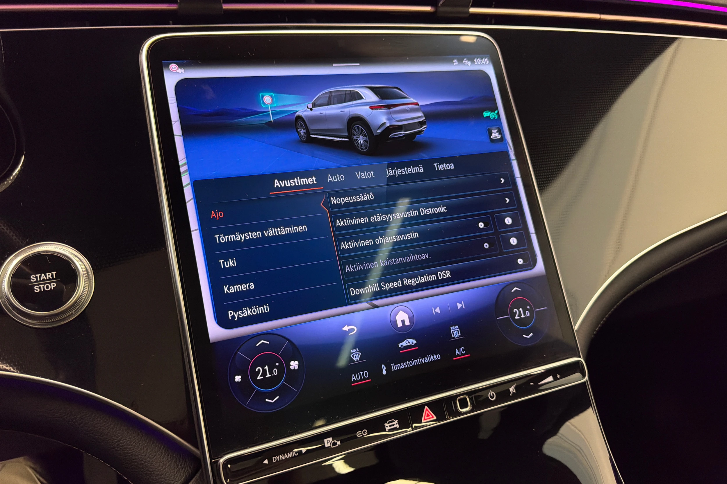 Musta Mercedes-Benz EQS SUV 2024 kuva 28.