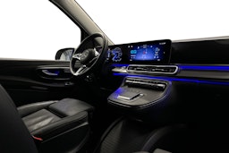 valkoinen Mercedes-Benz EQV 2024 kuva 9.