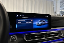 valkoinen Mercedes-Benz EQV 2024 kuva 19.