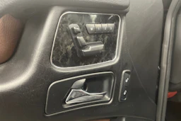 musta Mercedes-Benz G 2012 kuva 18.