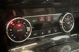 musta Mercedes-Benz G 2012 kuva 30.