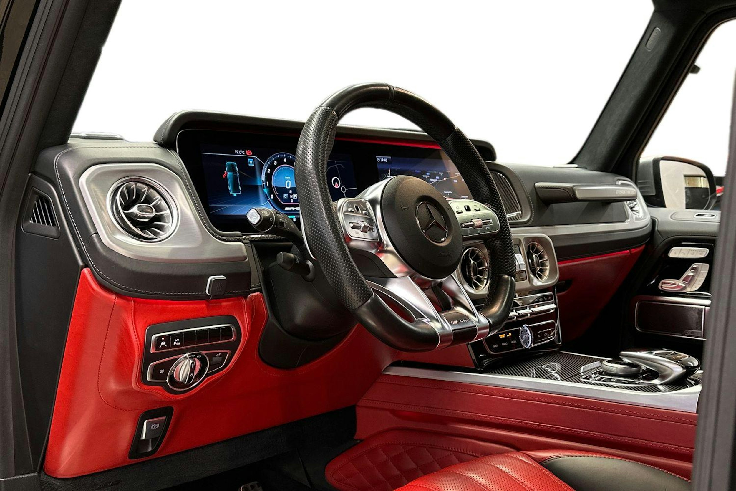 met. musta Mercedes-Benz G 63 AMG 2020 kuva 7.
