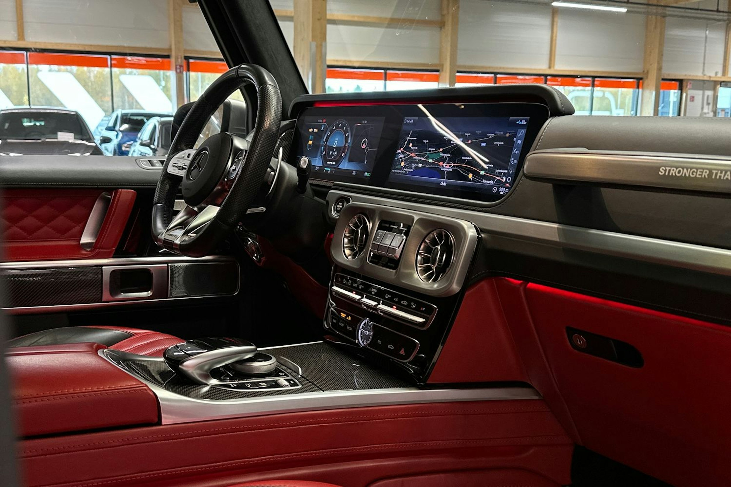 met. musta Mercedes-Benz G 63 AMG 2020 kuva 13.