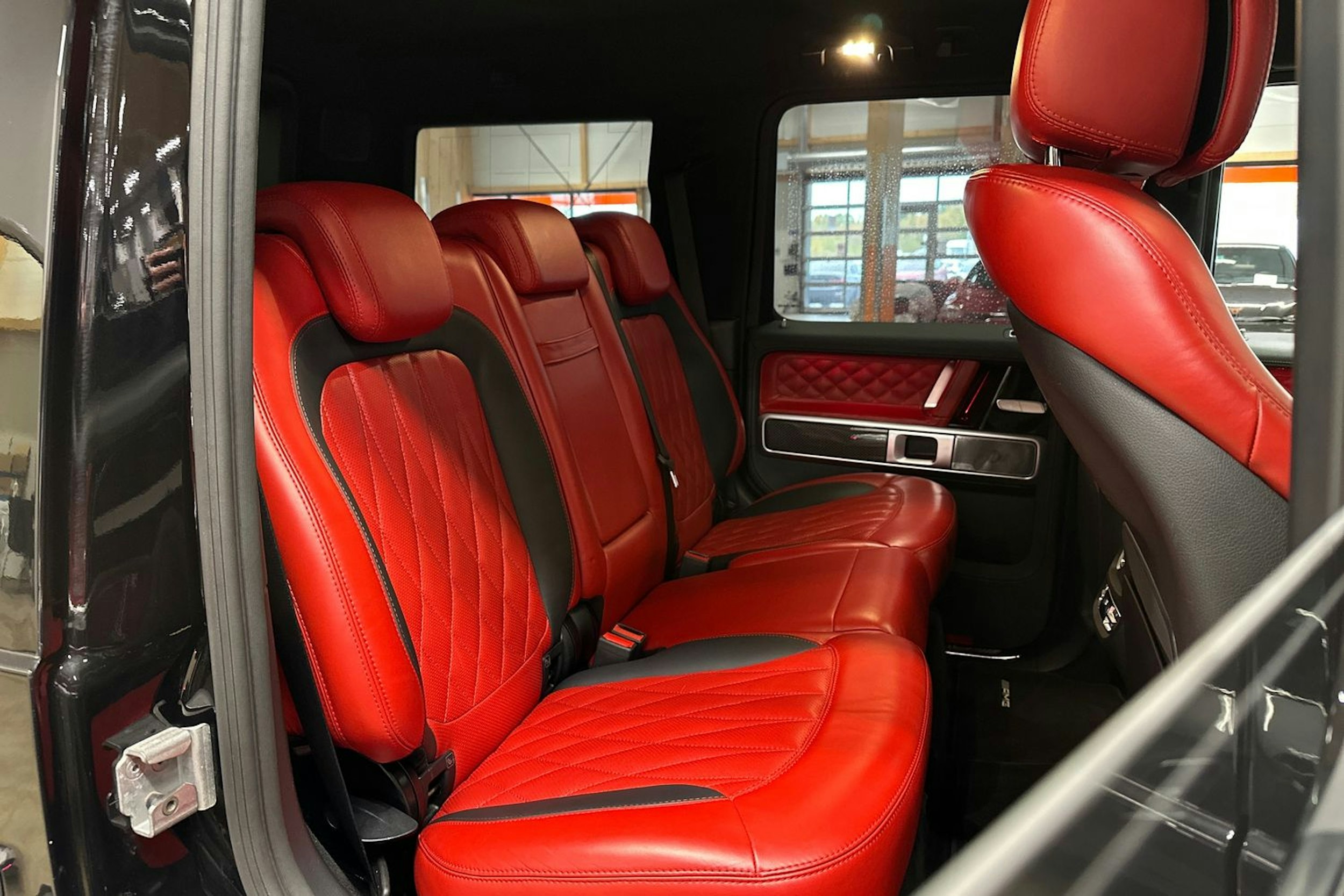 met. musta Mercedes-Benz G 63 AMG 2020 kuva 15.