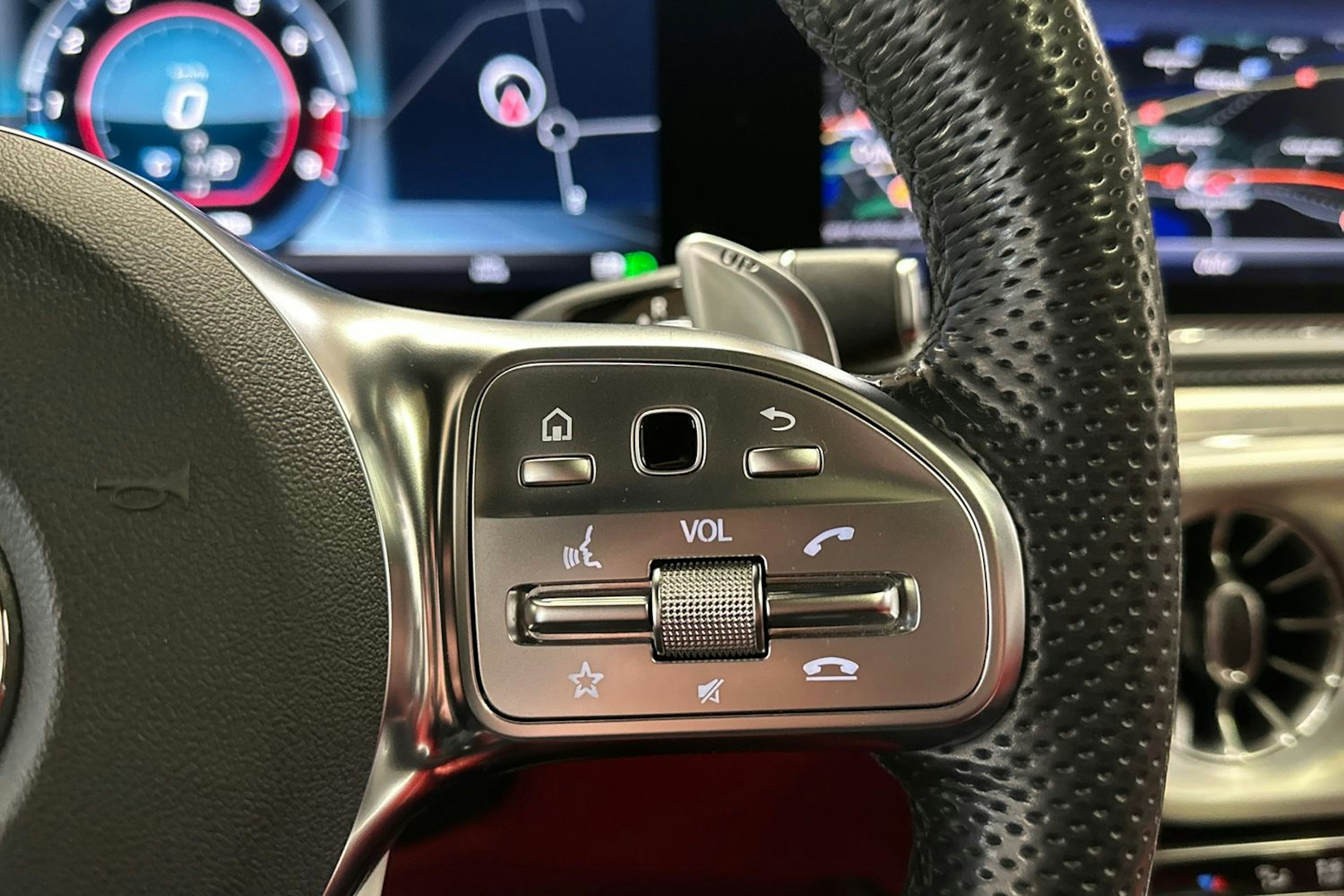 met. musta Mercedes-Benz G 63 AMG 2020 kuva 29.