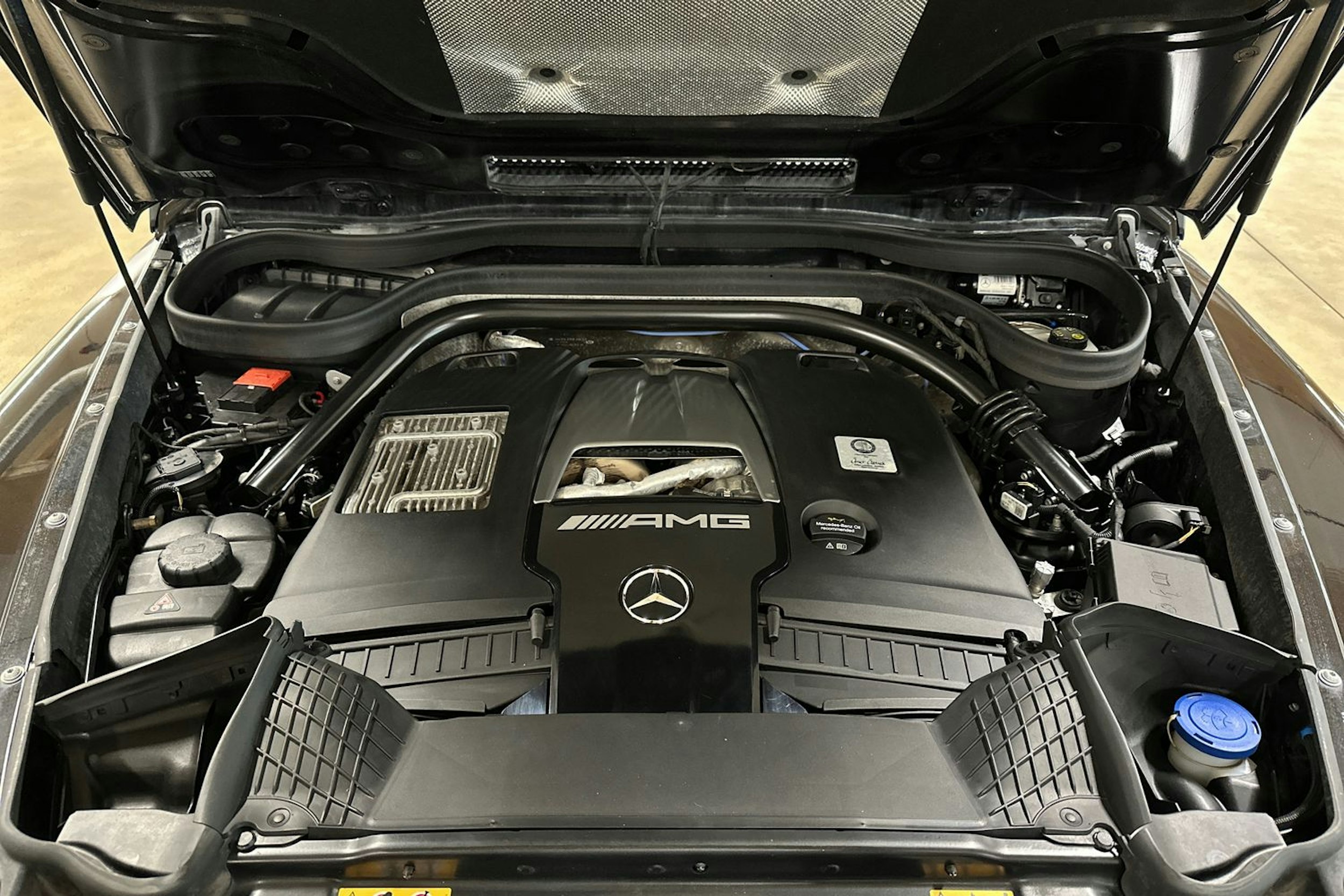 met. musta Mercedes-Benz G 63 AMG 2020 kuva 45.