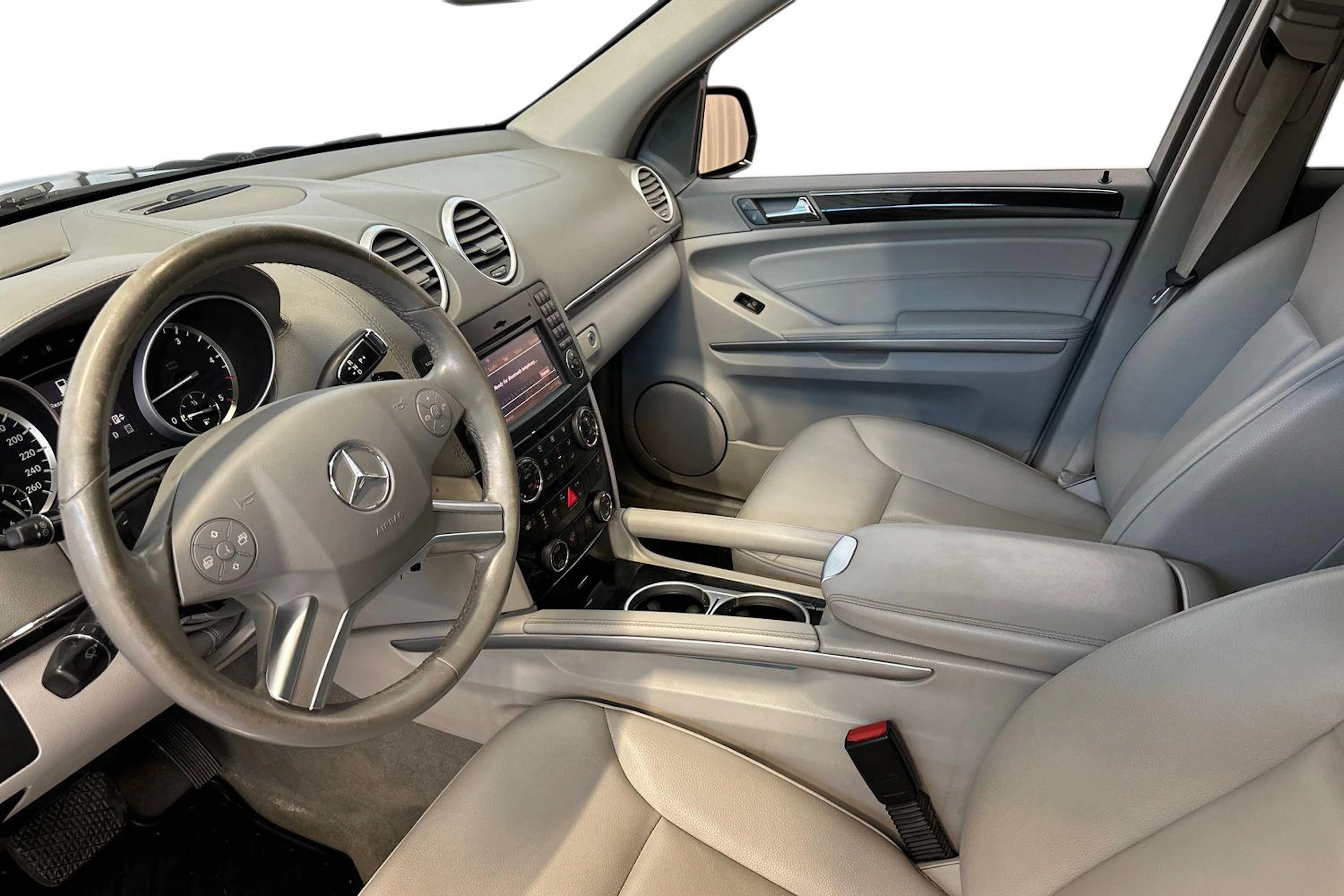 Musta Mercedes-Benz GL 2010 kuva 6.