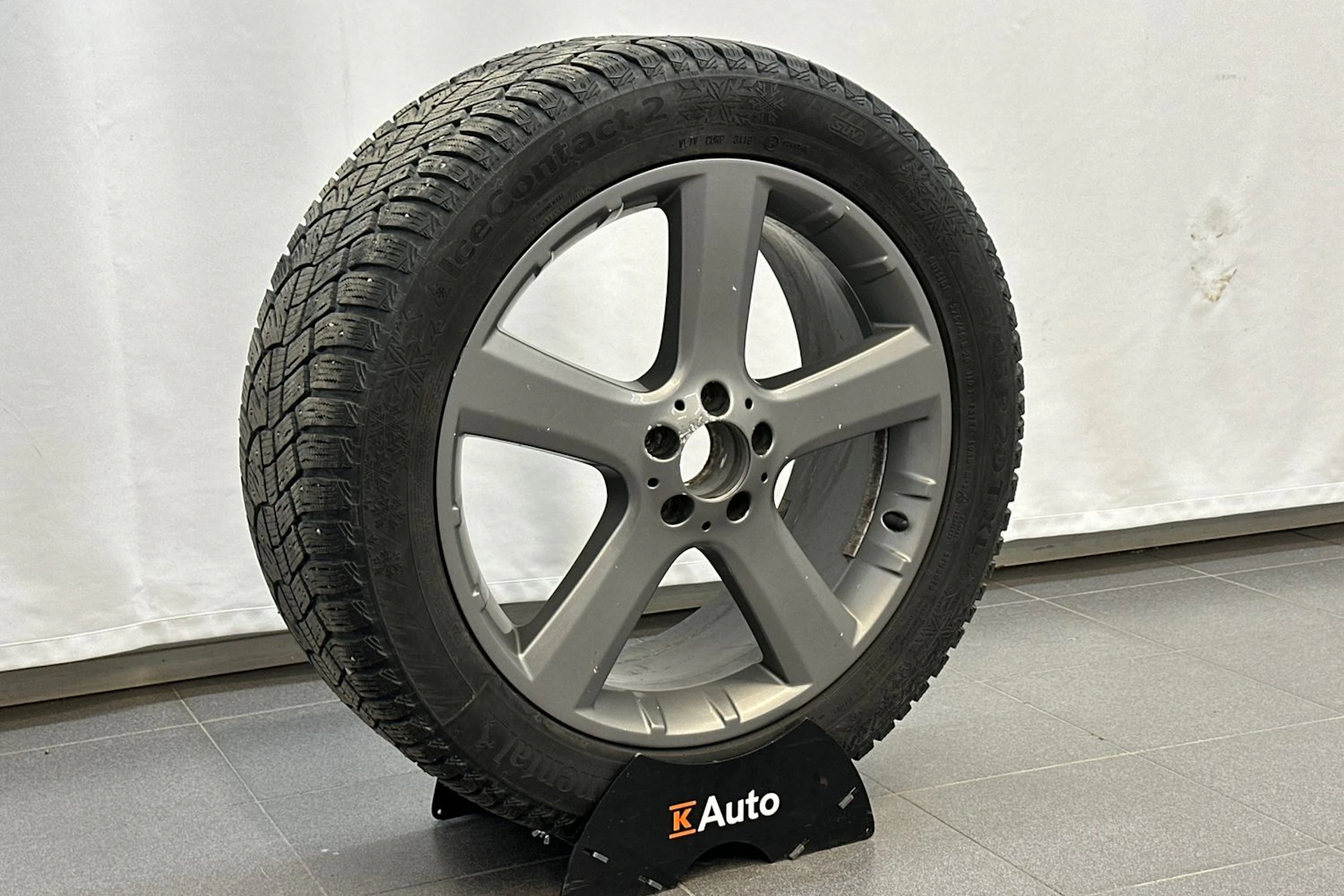 Musta Mercedes-Benz GL 2010 kuva 11.