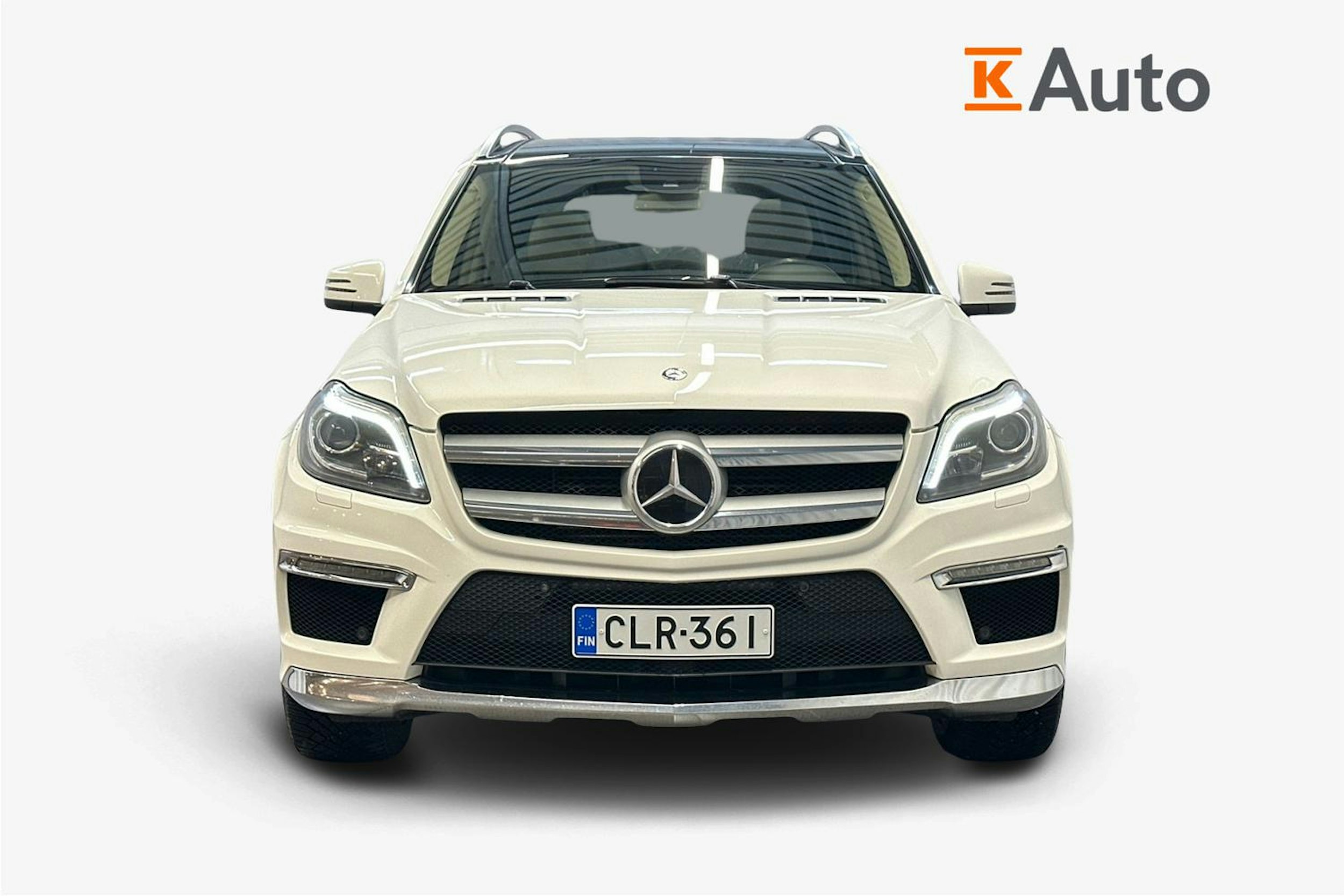 valkoinen Mercedes-Benz GL 2014 kuva 5.