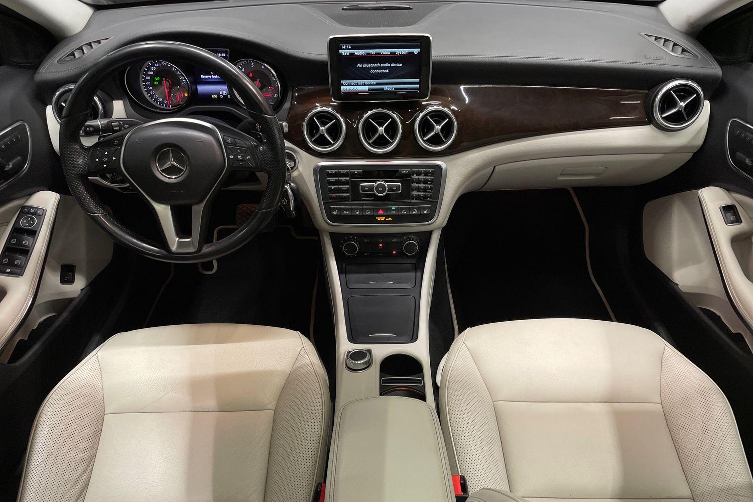Mercedes-Benz GLA 2014, kuva 7/27