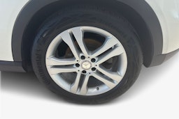 valkoinen Mercedes-Benz GLA 2014 kuva 11.