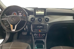 Musta Mercedes-Benz GLA 2014 kuva 9.