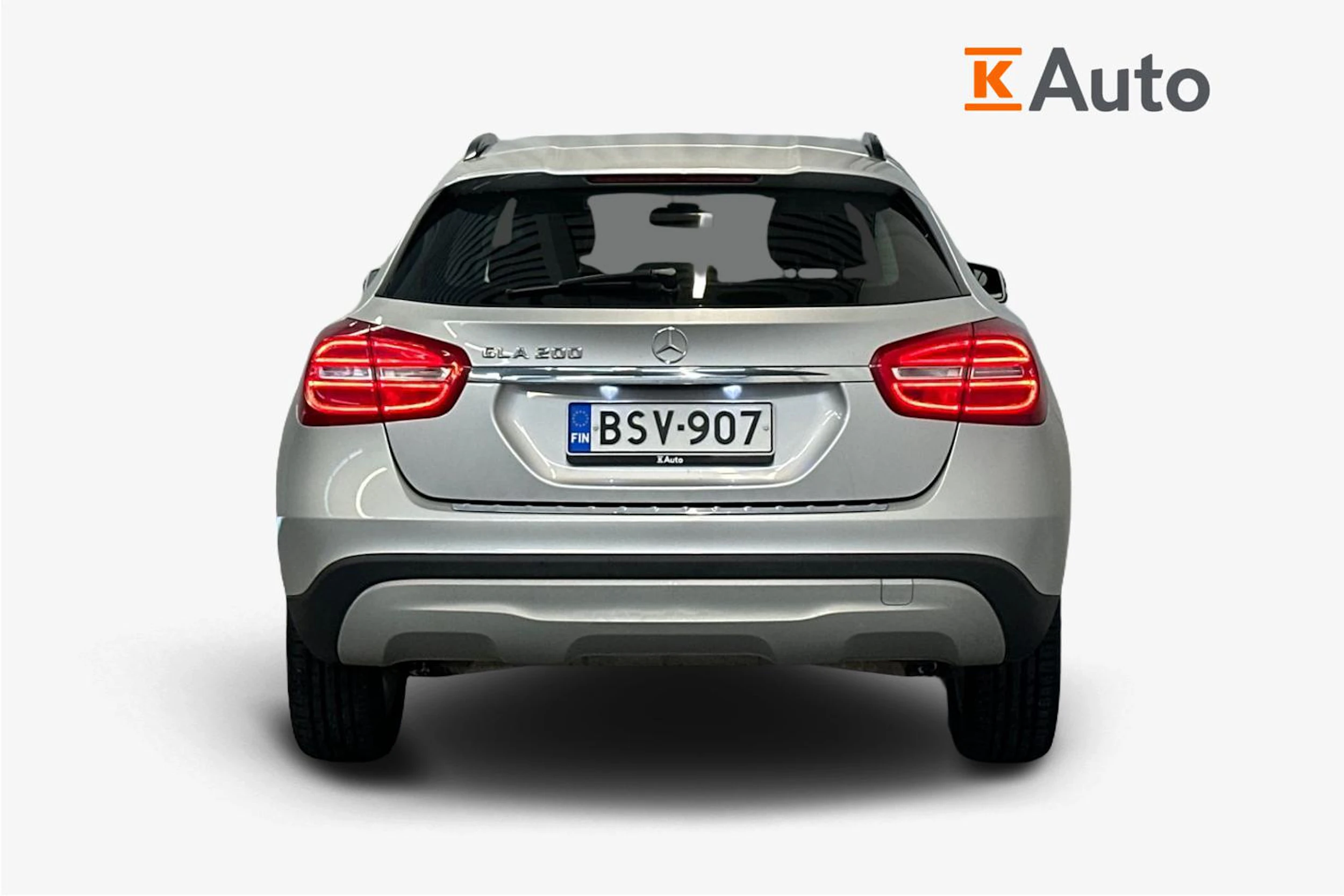 harmaa Mercedes-Benz GLA 2015 kuva 3.