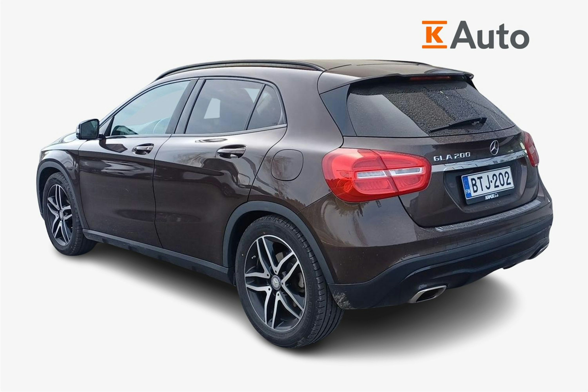 met. ruskea (beige) Mercedes-Benz GLA 2015 kuva 2.