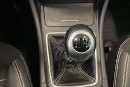met. ruskea (beige) Mercedes-Benz GLA 2015 kuva 25.