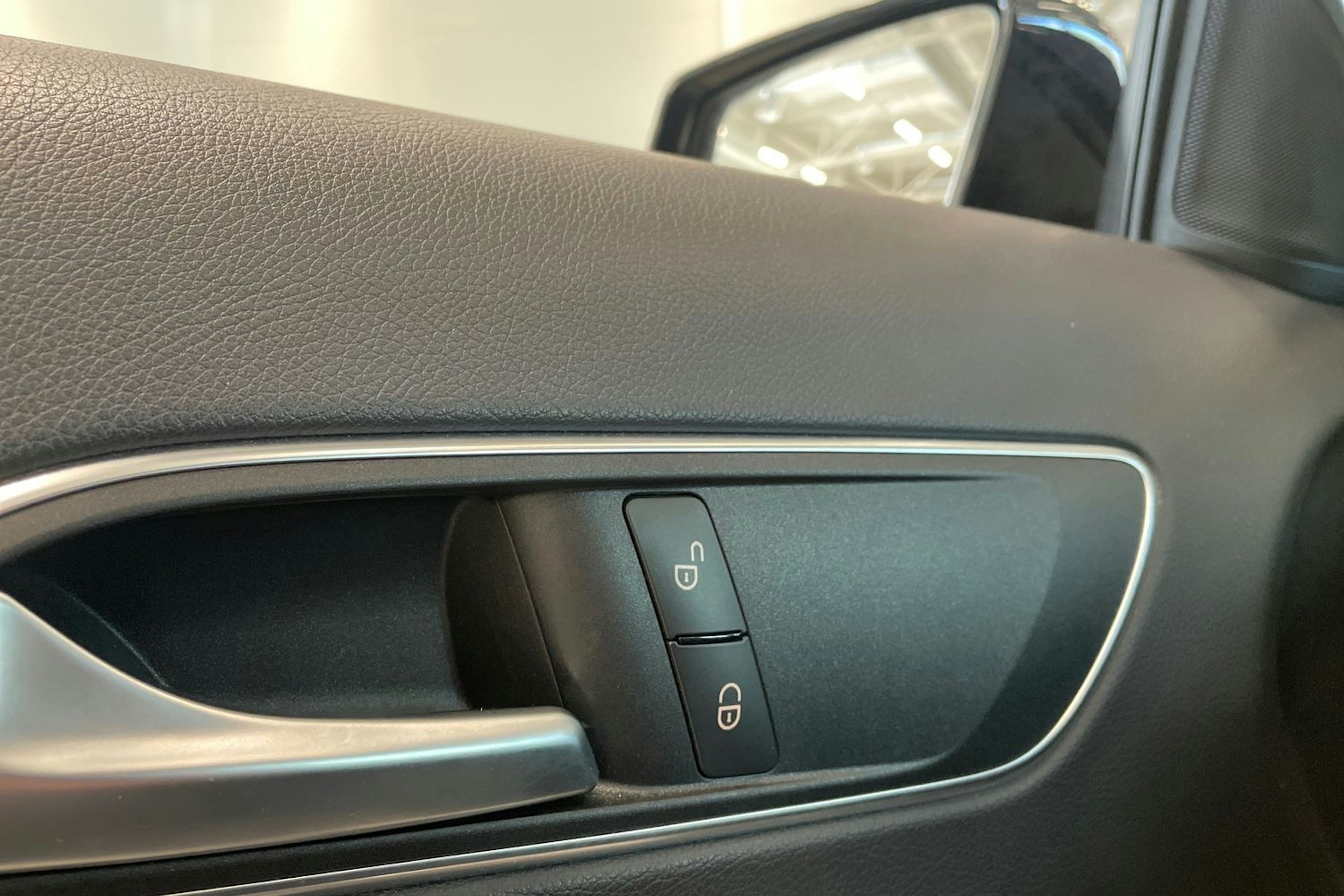 met. ruskea (beige) Mercedes-Benz GLA 2015 kuva 28.