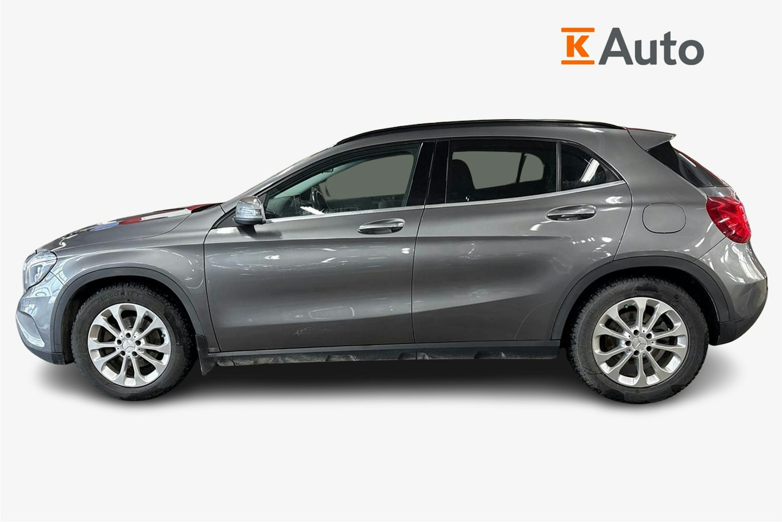 Harmaa Mercedes-Benz GLA 2016 kuva 6.
