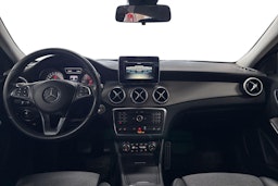 Harmaa Mercedes-Benz GLA 2016 kuva 9.