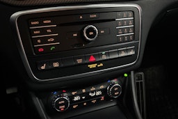 Harmaa Mercedes-Benz GLA 2016 kuva 23.