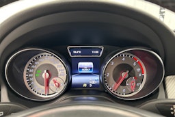 harmaa Mercedes-Benz GLA 2017 kuva 20.