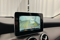 harmaa Mercedes-Benz GLA 2017 kuva 24.