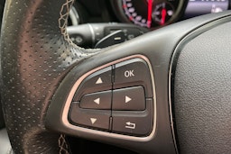 harmaa Mercedes-Benz GLA 2017 kuva 17.