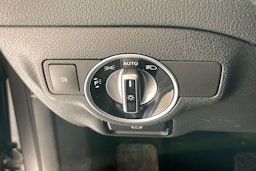 harmaa Mercedes-Benz GLA 2017 kuva 19.