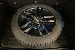 harmaa Mercedes-Benz GLA 2017 kuva 26.