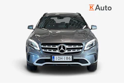 harmaa Mercedes-Benz GLA 2018 kuva 4.