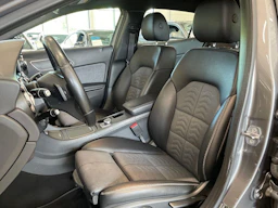 harmaa Mercedes-Benz GLA 2018 kuva 11.