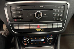 met. ruskea (beige) Mercedes-Benz GLA 2018 kuva 22.