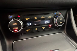 met. ruskea (beige) Mercedes-Benz GLA 2018 kuva 23.