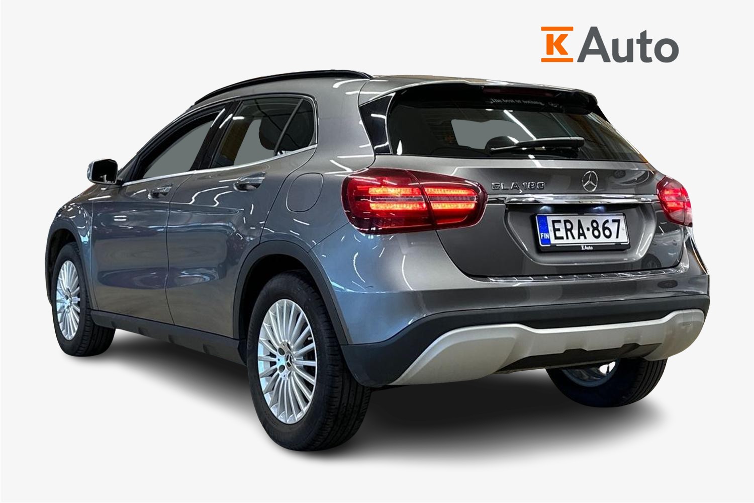Mercedes-Benz GLA 180 A Premium Business 2019, photo 2/25