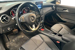 harmaa Mercedes-Benz GLA 2019 kuva 3.