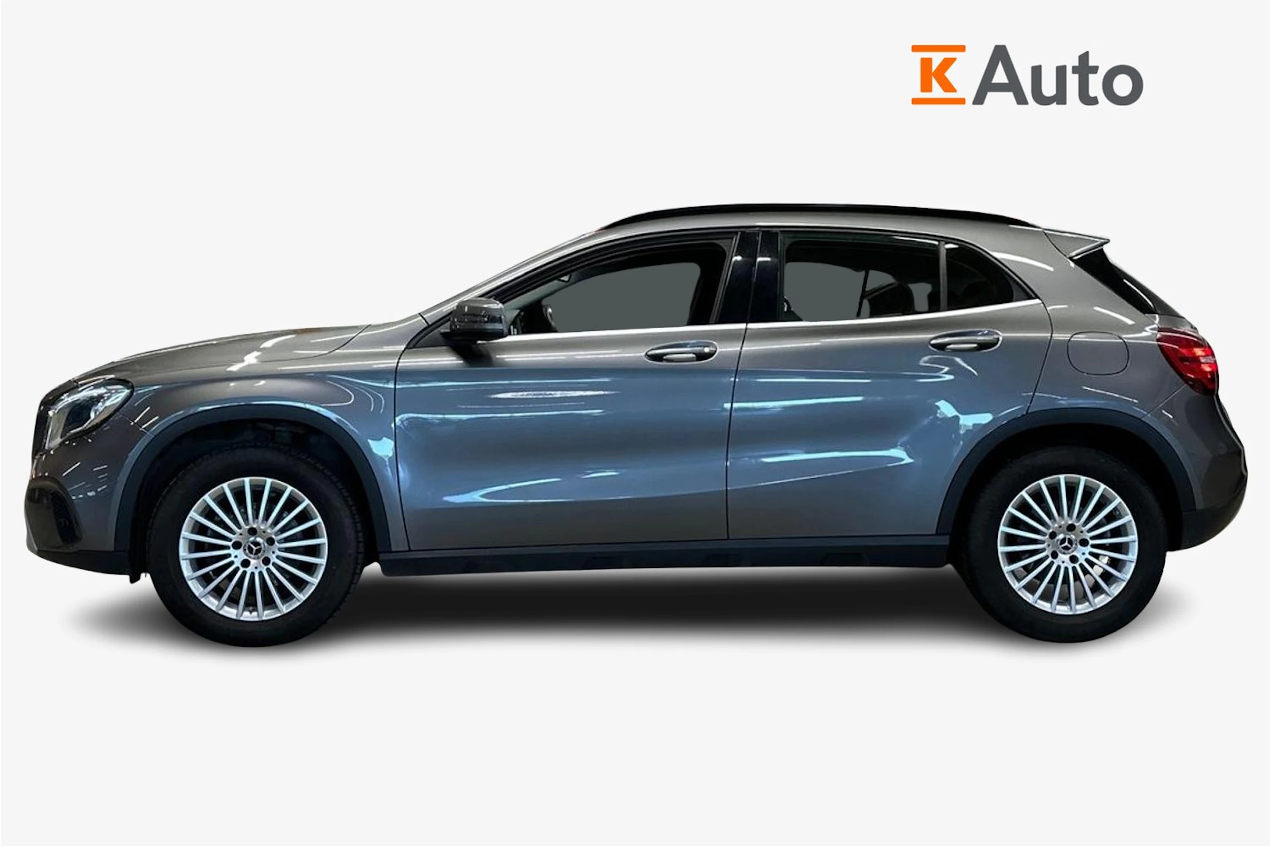harmaa Mercedes-Benz GLA 2019 kuva 5.