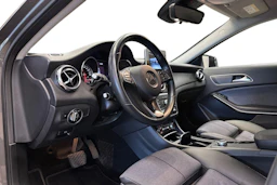 harmaa Mercedes-Benz GLA 2019 kuva 6.