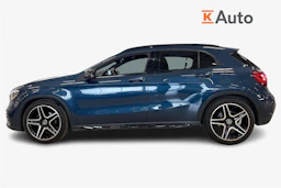 sininen Mercedes-Benz GLA 2019 kuva 5.