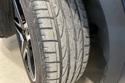 sininen Mercedes-Benz GLA 2019 kuva 10.