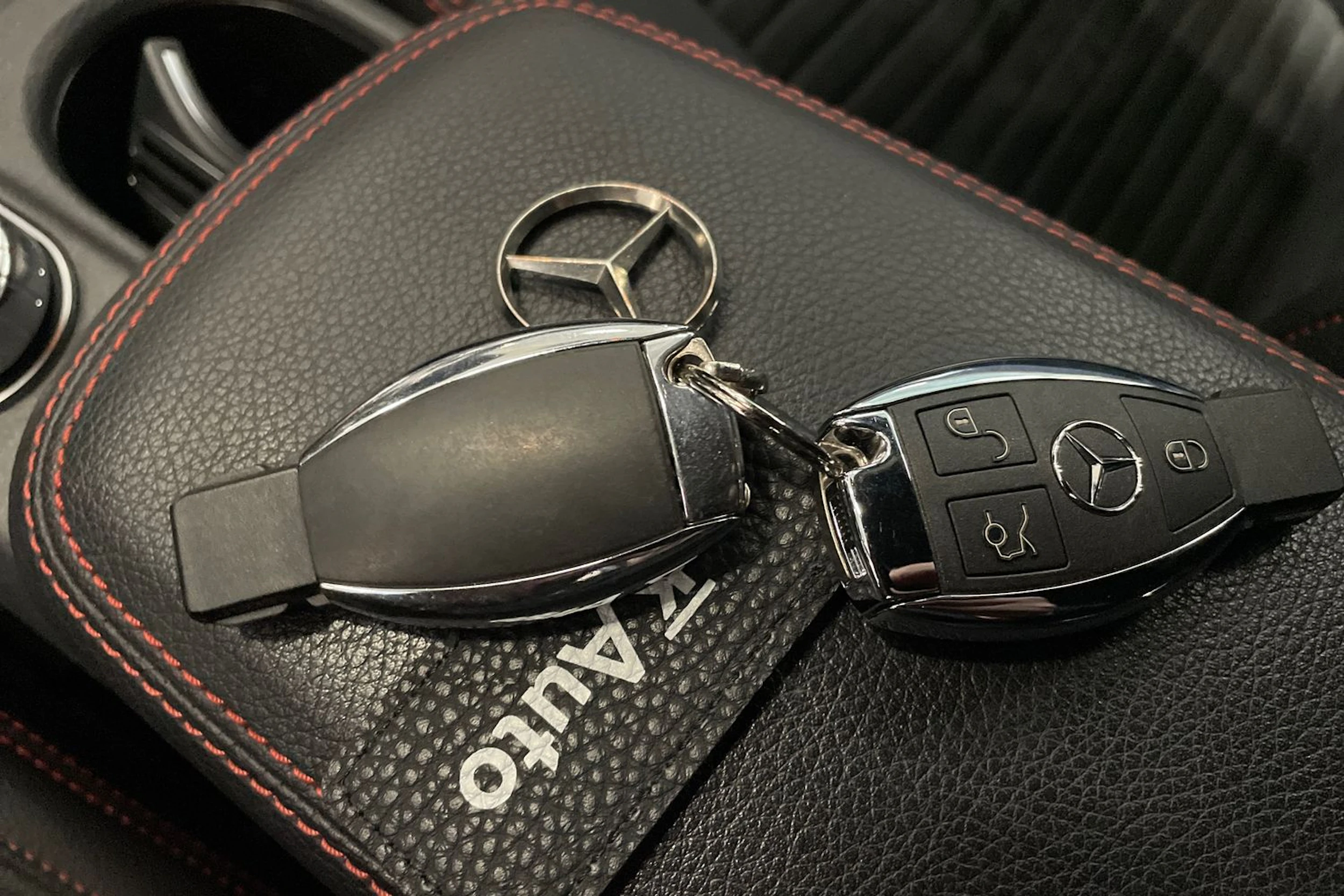 sininen Mercedes-Benz GLA 2019 kuva 27.
