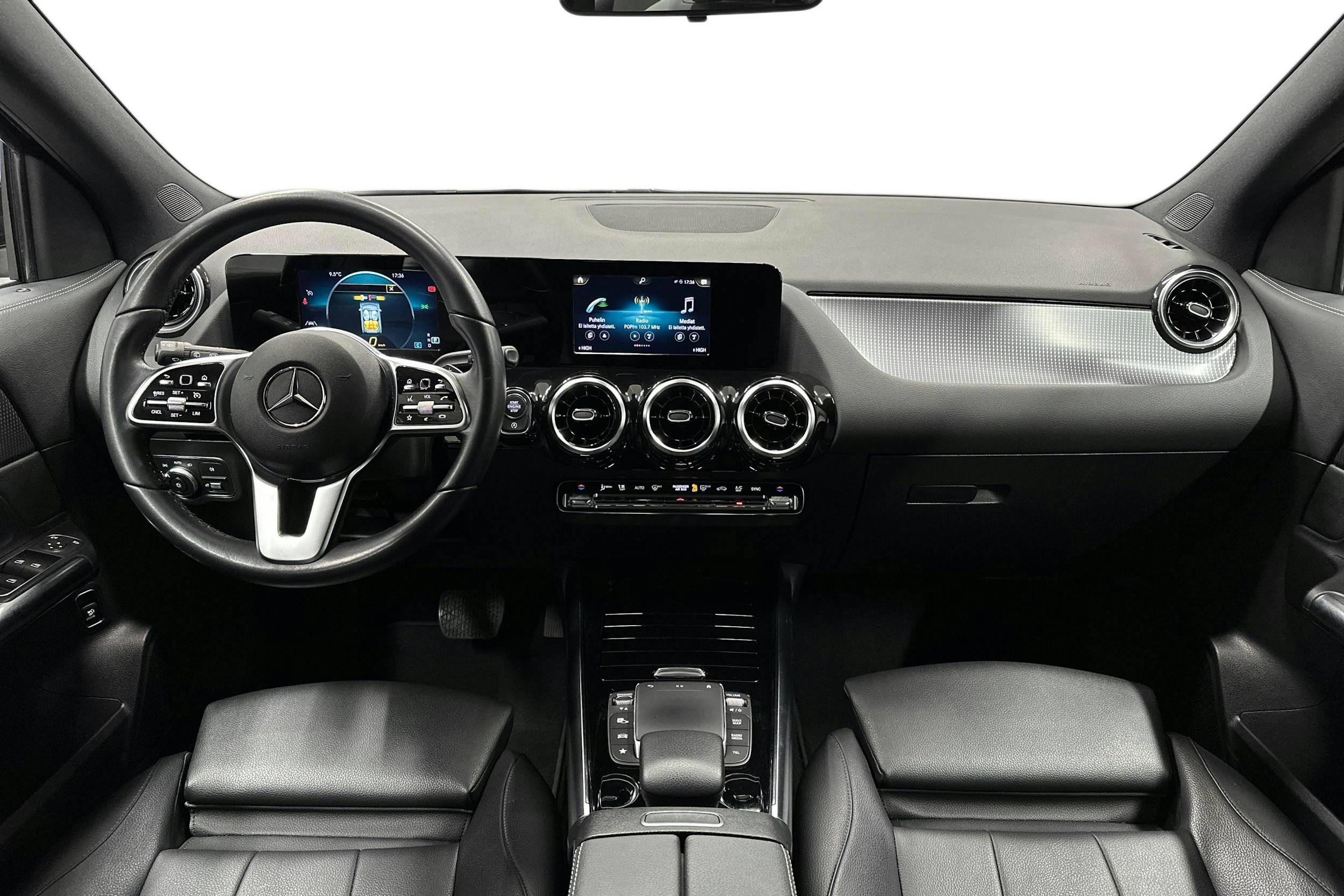 musta Mercedes-Benz GLA 2020 kuva 9.