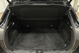 musta Mercedes-Benz GLA 2020 kuva 14.