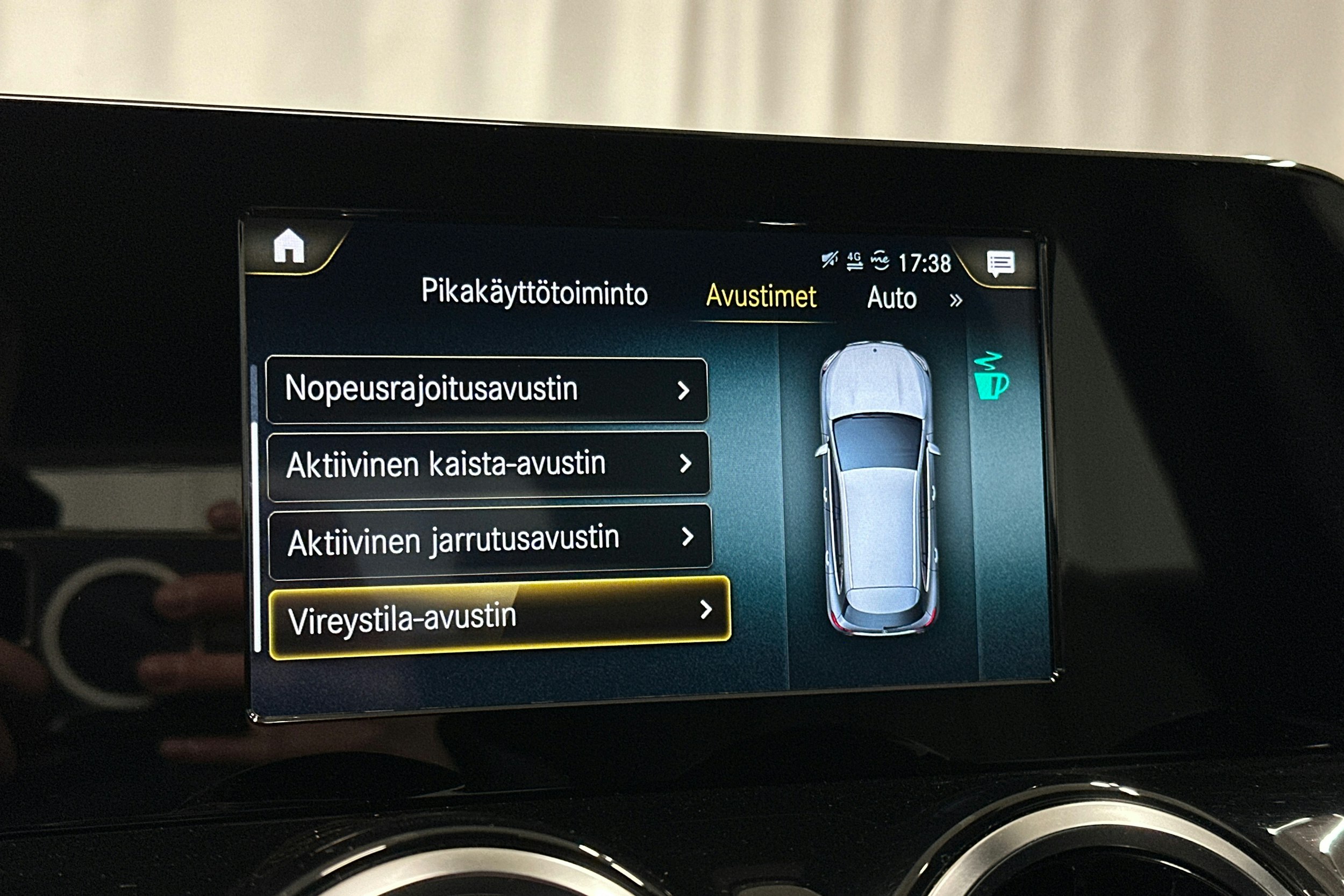 musta Mercedes-Benz GLA 2020 kuva 25.