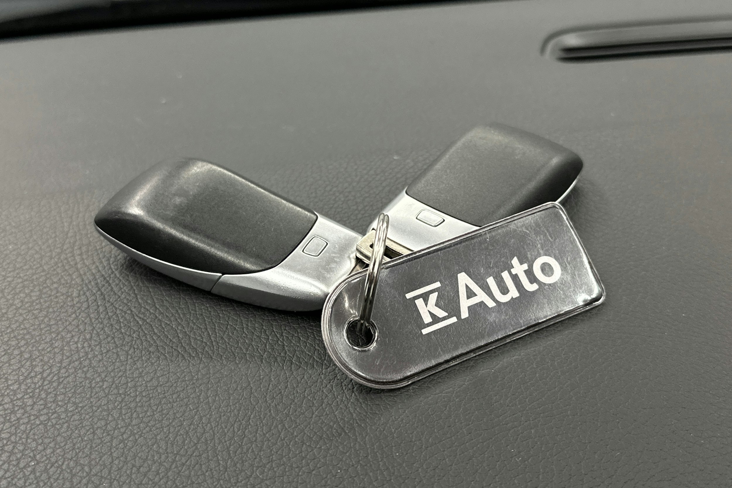 musta Mercedes-Benz GLA 2020 kuva 29.