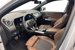harmaa Mercedes-Benz GLA 2020 kuva 7.