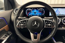harmaa Mercedes-Benz GLA 2020 kuva 14.