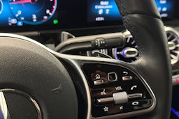 harmaa Mercedes-Benz GLA 2020 kuva 22.