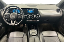 musta Mercedes-Benz GLA 2021 kuva 9.