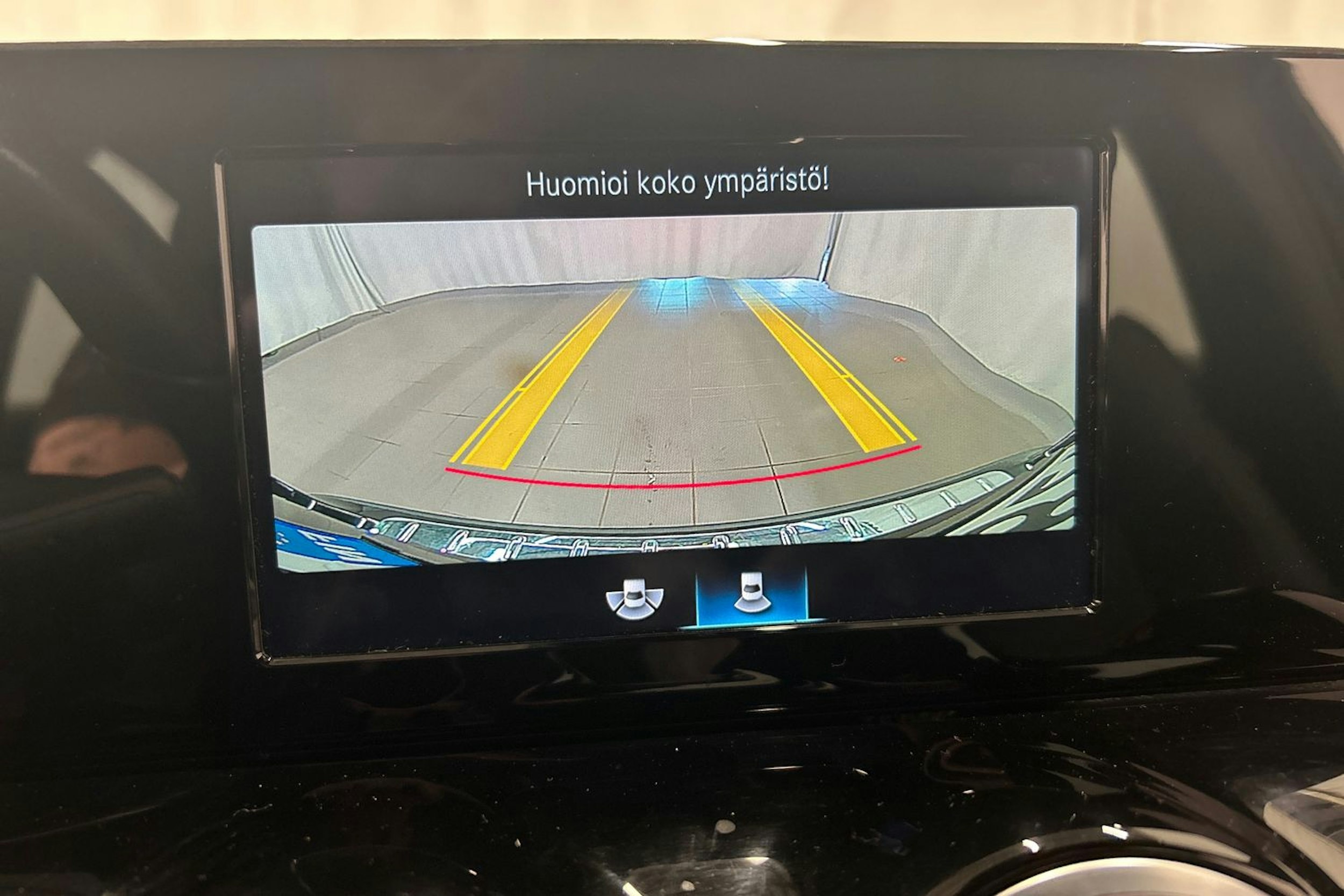 musta Mercedes-Benz GLA 2021 kuva 22.