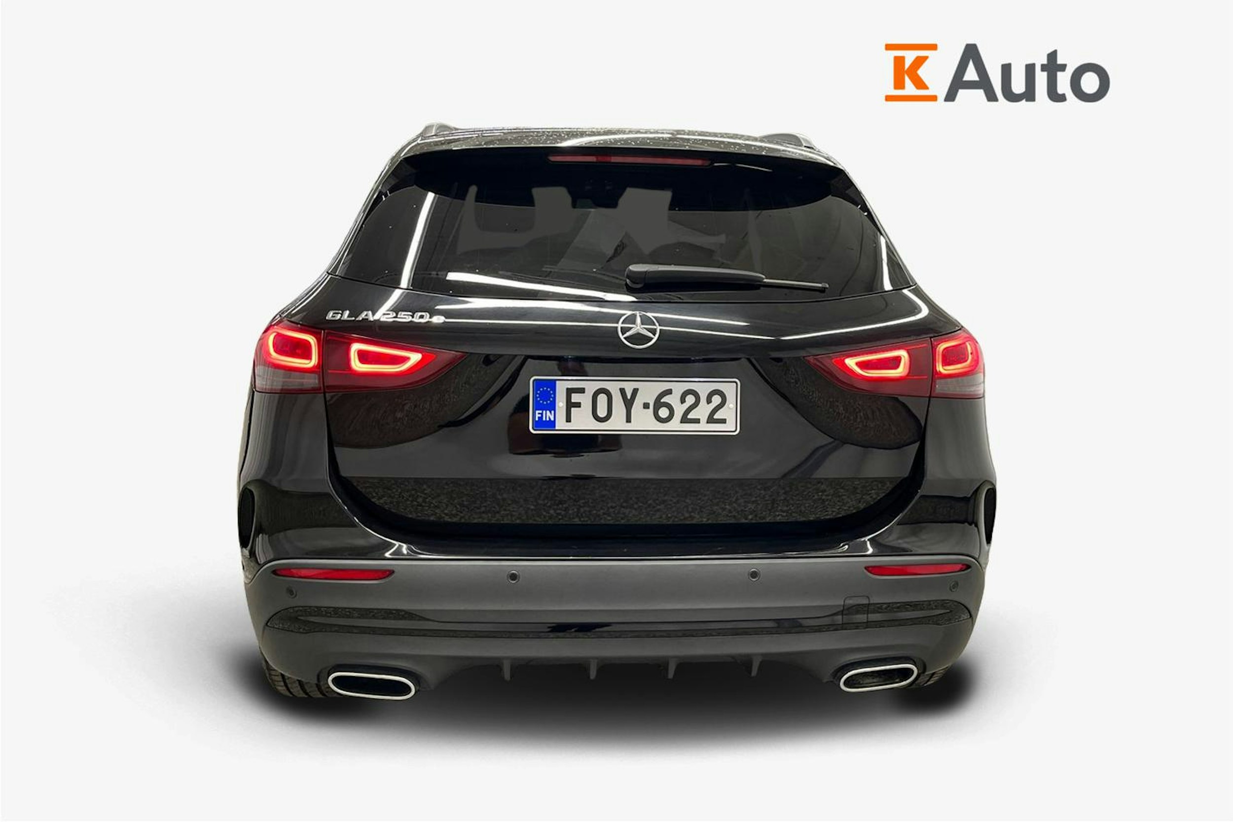 musta Mercedes-Benz GLA 2021 kuva 3.