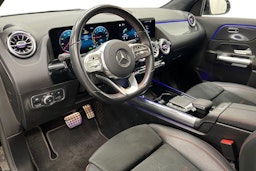 musta Mercedes-Benz GLA 2021 kuva 7.